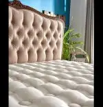 Baza de pat cu tablie si saltea Royal Homs 200×200 cm