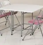 Set masa pliabila cu patru scaune Delia Homs SBME001 alb/roz