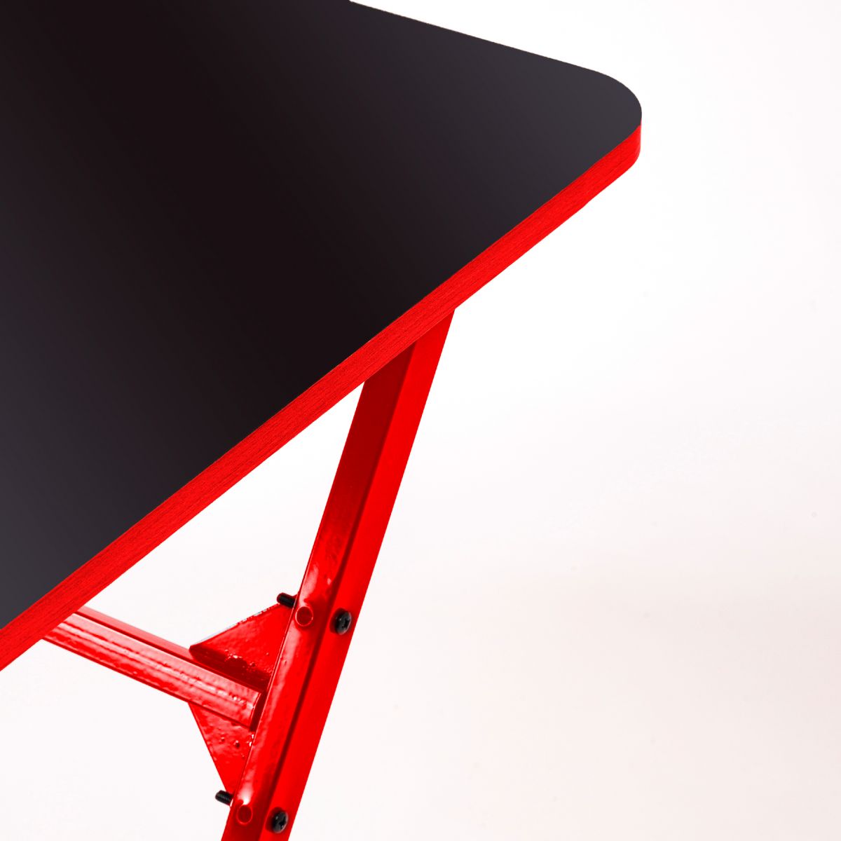 Masa pentru laptop Atlantic Homs 90 x 60 x 72 cm, rosu-negru