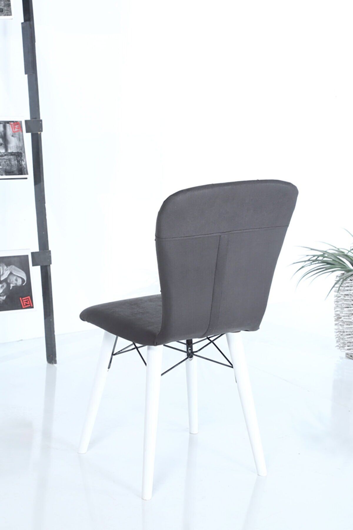Set masa extensibila cu 6 scaune tapitate Homs marmorat alb  250-30650 bej- negru 170 x 80 cm